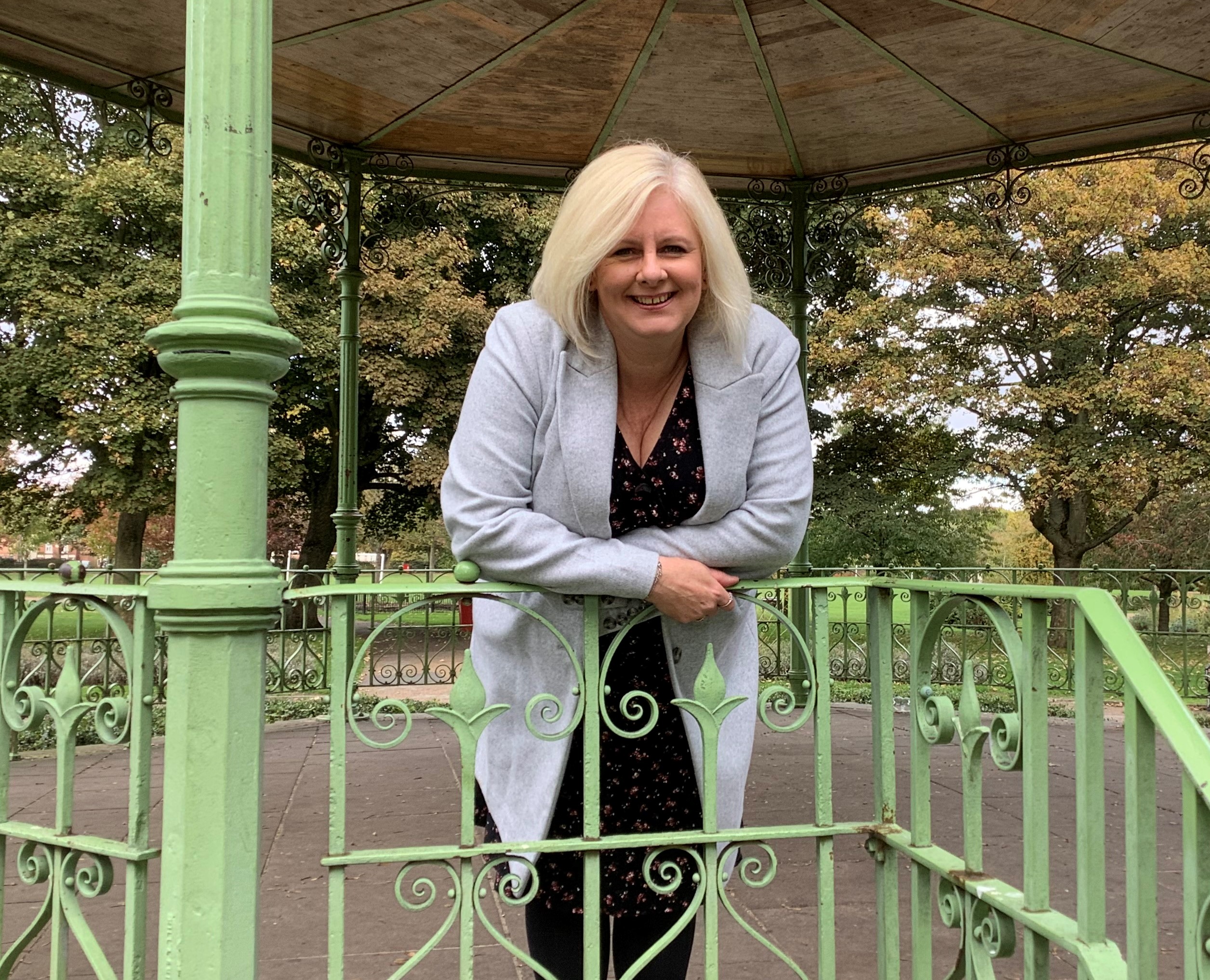 Lee Marshall-Rose - Business Manager/Senior Property Consultant Lee Marshall-Rose - Business Manager/Senior Property Consultant